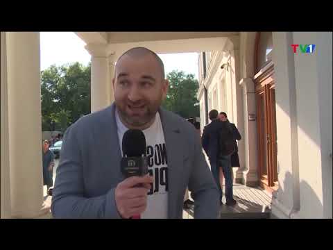 КОЙ финансира телевизията на Слави Трифонов?