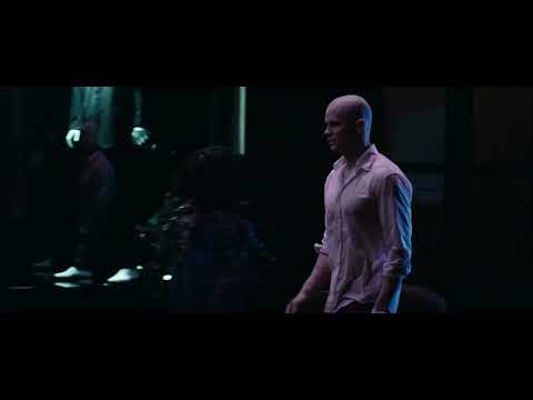 Hitman (2007): Agent 47 gets a new suit