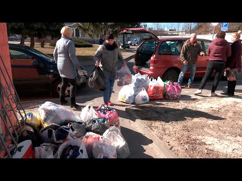 Около 700 предприятий Гомельщины собрали средства и вещи для мигрантов из Украины видео