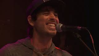 Morgan Evans - Day Drunk (98.7 THE BULL)