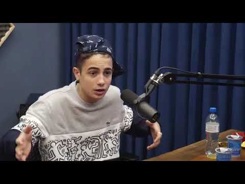 MC HARIEL FALA SOBRE MC LELEO E MC JOAO