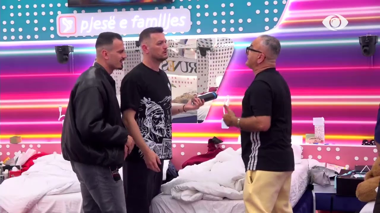 Nuk të vjen turp?/ Vijon debati mes Shëndritit dhe Artanit, ndërhyjnë Mateo dhe Rogerti