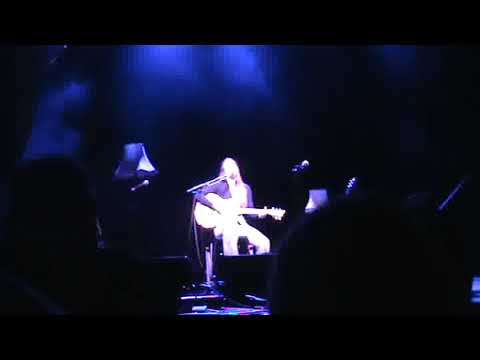 Kat Hasty, Where the Wildflowers Lay, live in the UK.