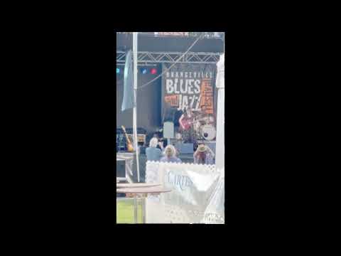 Emily Burgess @ Orangeville Blues & Jazz Festival Clip Video