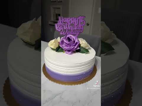 Cakes #viral #cakes #pasteles #cakeshorts #reposteria #15anos #reels #wedding #viralvideo