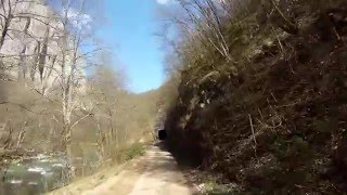 preview picture of video 'Bosnian Ostbahn through Prača canyon (05. river dam Mesići - village Mesići)'
