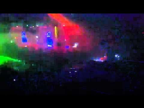 It feels so good - Amannda & Maya @The Week-RJ