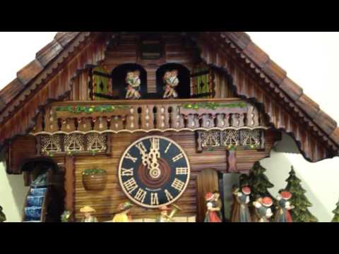 download lagu mp3 mp4 Kuku Clock, download lagu Kuku Clock gratis, unduh video klip Kuku Clock