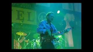 Level 42 feat Omar The sun goes down