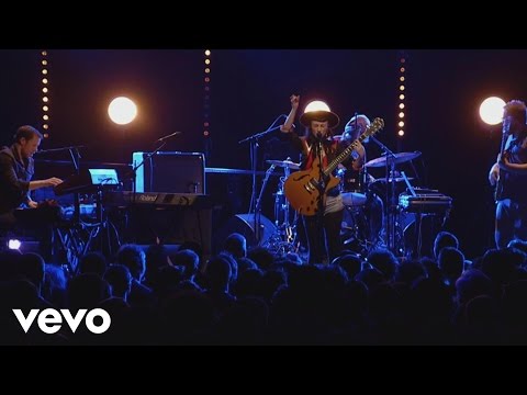 Hiatus Kaiyote - By Fire (Live)