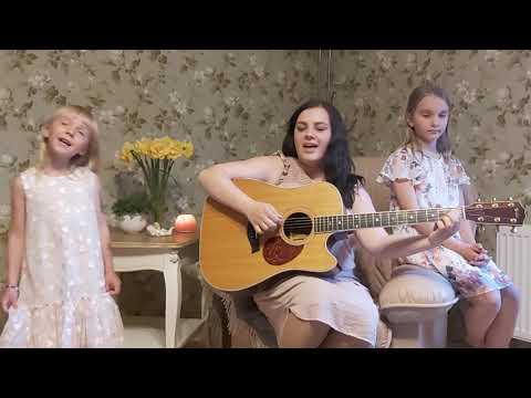 Õnneseen - Klaara-Loore, Merileen ja Kaidi Soosaar