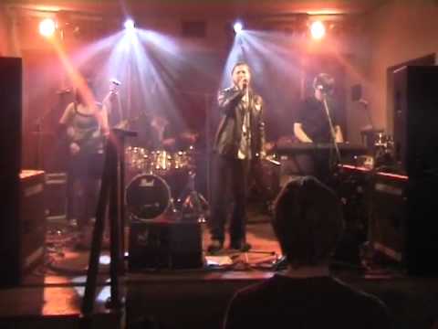 Ten Thousand Ways - ALS (Live v Muzejce)