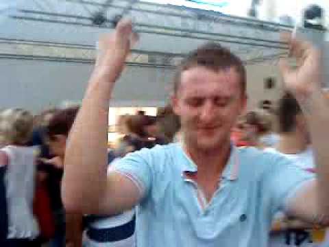 wally lopez space closing 09 dang dun dang dang