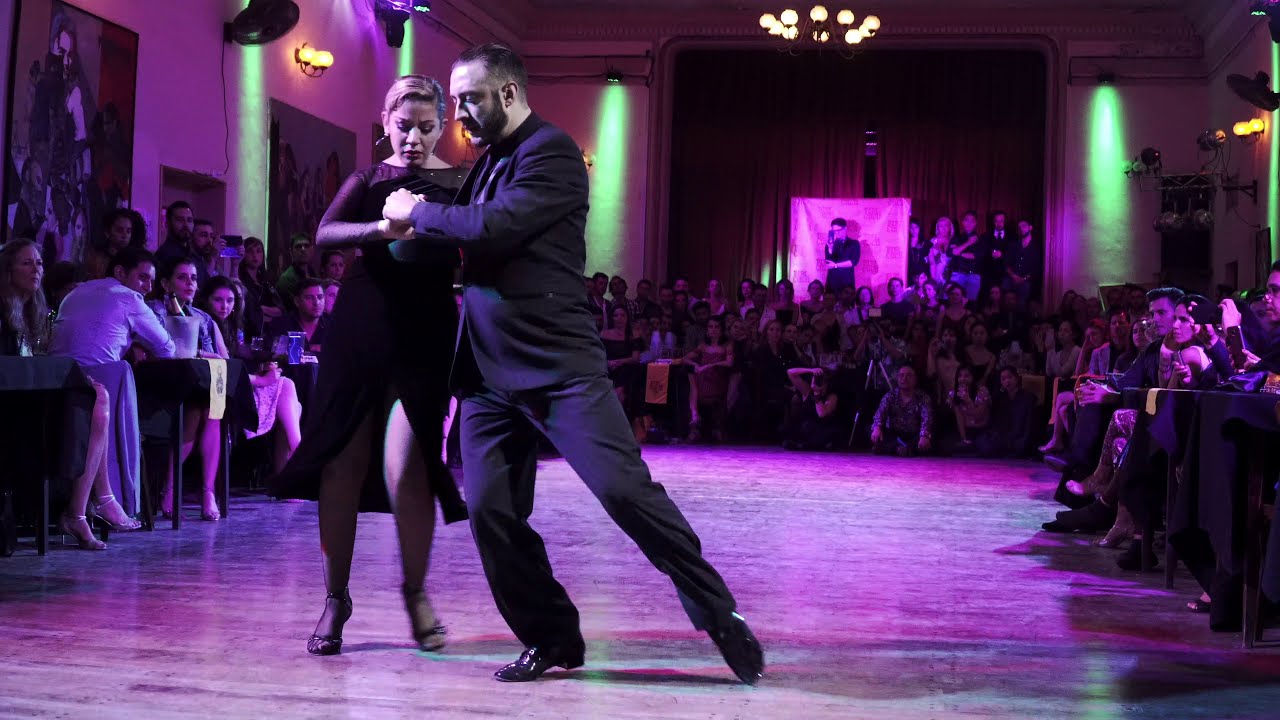 Video thumbnail for Noelia Hurtado & Lautaro Peyrelongue – Mensaje en Pipí Cucú