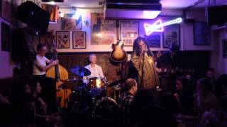 Jeremiah Marques: I Feel So Good (Muddy Waters) - Ain&#39;t nothing but the Blues, London, October 2013