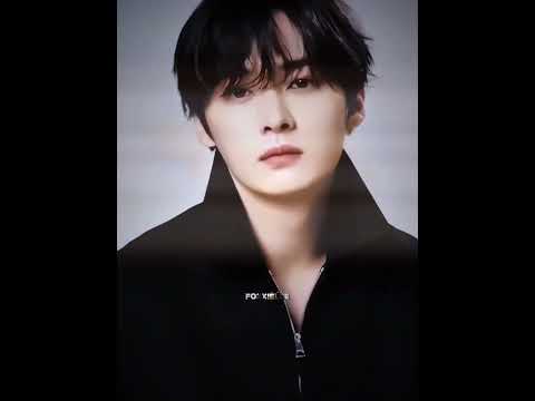 Our GUCCI Prince 🐰 #leeknow #hanji #foxxielee #straykids #skzstay #skz #minho #leeknowedit #shorts