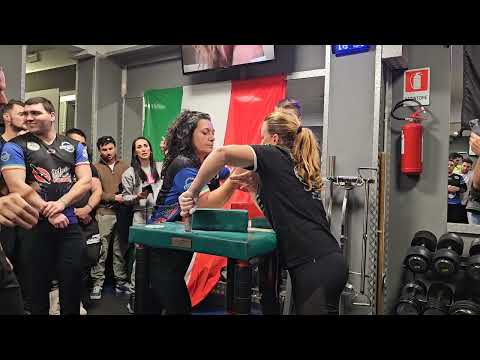 ARMWRESTLING MUSCLE CHIOGGIA 1° EDIZIONE OPEN WOMEN'S CLASS