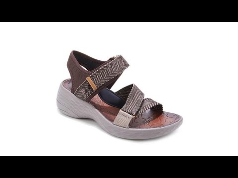 Bzees Jive Wedge Sandal