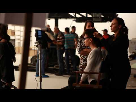 Lycra Moves You - GLASSWORKS (Making of video)