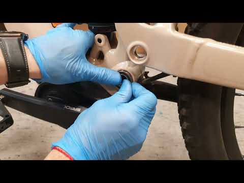 EMTB MAIN PIVOT BEARING REPLACE | WITH NO SPECIAL TOOLS | NOT A TUTORIAL!