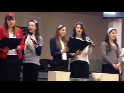 Corul de fete Filadelfia Paris. "Doar odata"