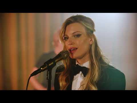 Video thumbnail for Picture Us (Acoustic)