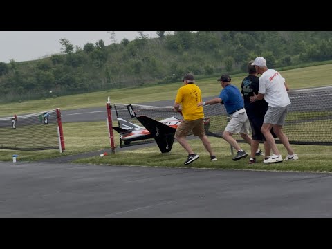 Dead Stick Disaster Averted! Expensive RC Jet Nearly Hits Pilot During Emergency Landing