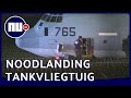 Tankvliegtuig moet noodlanding maken na botsing met straaljager | NU.nl
