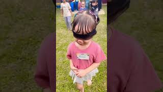 Download lagu Mata Elsha Di Tutup Mencari Mamah #shorts #video #trending #ibu - Elsha Family mp3 Download lagu Mata Elsha Di Tutup Mencari Mamah #shorts #video #trending #ibu - Elsha Family mp3