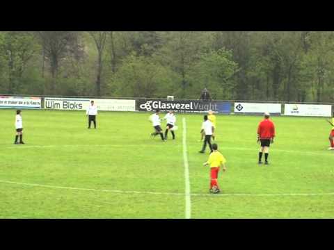 Zwaluw VFC D2 - CHC Orka D1 14 april 2012