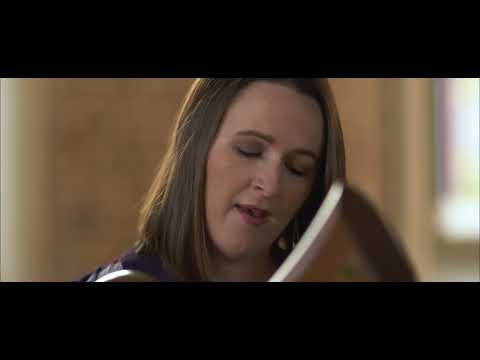 Seo í Isteach mo Bhrídeog (Síle Denvir, 2022)