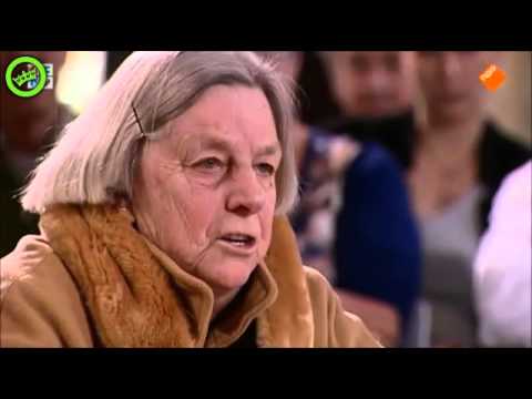 Mevrouw Hilbrink op bezoek bij Mr Cocker en Mr Visser