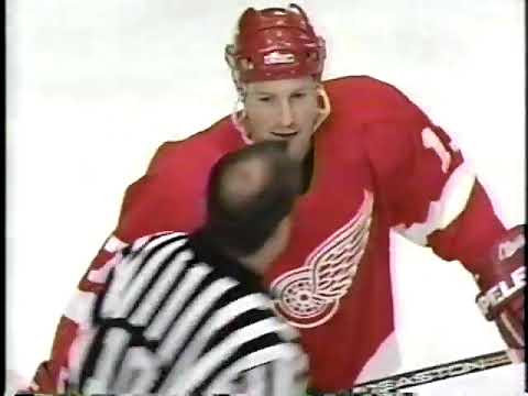 NHL REGULAR SEASON 1998-99 - Detroit Red Wings @ New York Rangers