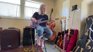 Video thumbnail for Fender Stu Hamm Urge Bass demo by Tim Sarter
