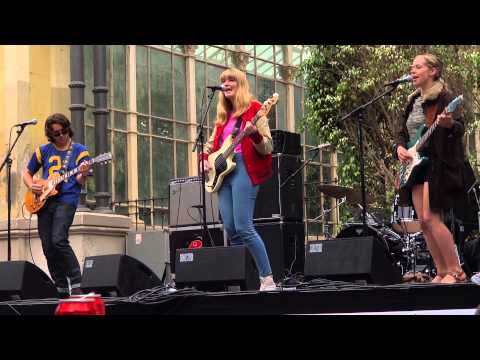 La Sera - Live at PrimaveraSound 2014 - Martini (Els vermuts del Primavera) - 30th May 2014