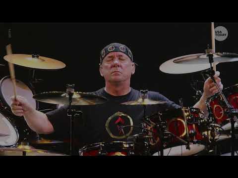 Felipe Andreoli - Rush - Tom Sawyer [Bass cover] Neil Peart Tribute