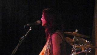 Patty Griffin - We Shall All Be Reunited - Gruene Hall - Apr 29, 2009