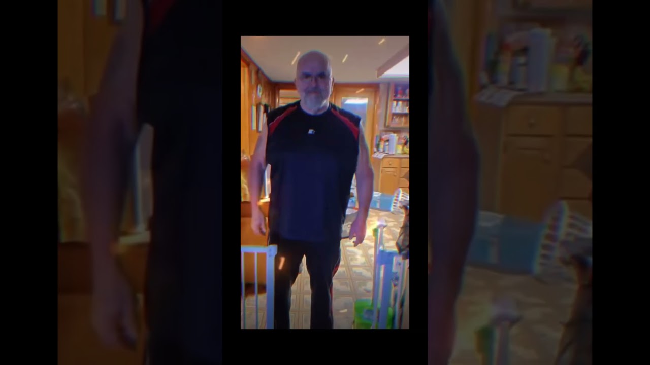 “When my eyes turn red, run” #memes