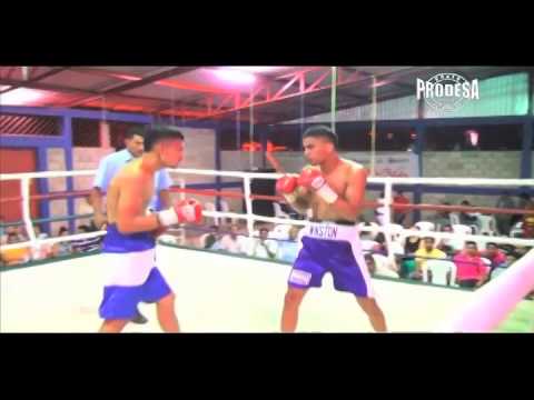 Pelea Winston Campos vs Eligio Palacios - Parte 1/2