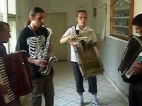 Orkestar KUD-a Sumrakovac - Vlasko kolo