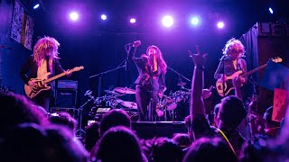 Download lagu A Short Walk to Pluto - Does Your Mother Know (ABBA Cover) | LIVE mp3 Download lagu A Short Walk to Pluto - Does Your Mother Know (ABBA Cover) | LIVE mp3