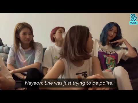 TWICE Nayeon & Momo talking about RED VELVET Seulgi (ENG SUB)