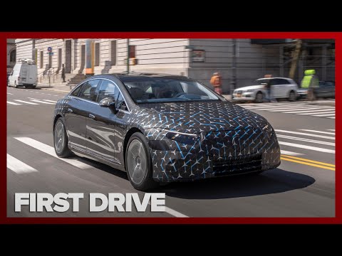 Big EV luxury: 2022 Mercedes-Benz EQS