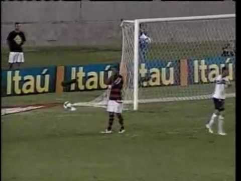 Melhores momentos de Flamengo 3 x 0 Coritiba - Brasileirão 2009.
