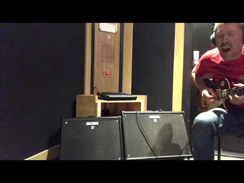 Boss Katana 1x12 v’s 2x12 - The RE-MATCH (cranked!!)