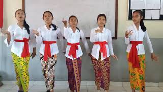 Download lagu Bernyanyi Lagu Daerah 'Apuse' Secara Unisono mp3 Download lagu Bernyanyi Lagu Daerah 'Apuse' Secara Unisono mp3