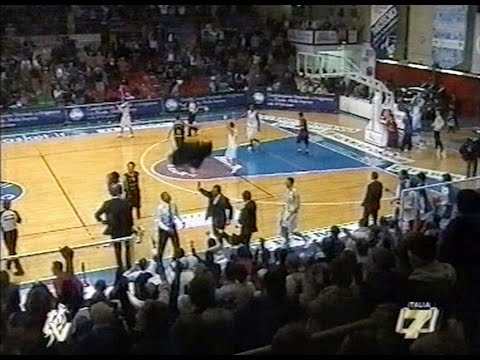 Legadue 2005/'06 Fabriano Basket - Eurorida Scafati 97-93