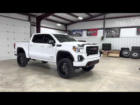 At4 with 4” Rough Country lift