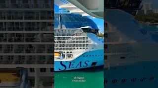 The biggest cruise of 2025 - Icon of the Seas by @RoyalCaribbean #cruiseship #iconoftheseas
