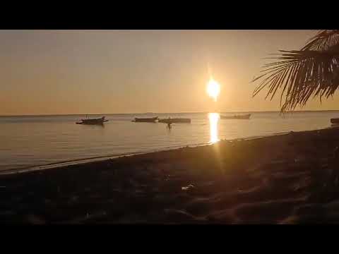 SUNSET VIEW @SABANG BEACH || Mary Grace Lazarra